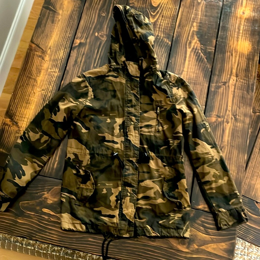 Light Weight Women’s Jacket